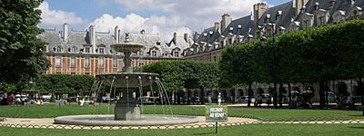 Place des Vosges-   .